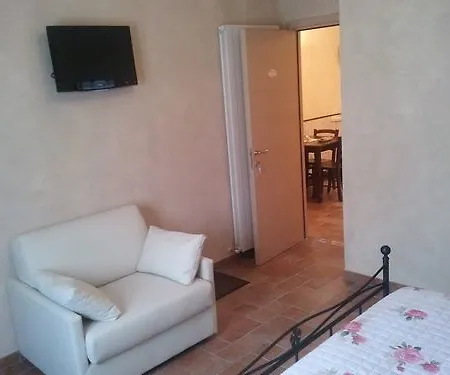 Il Ghiro ホテル